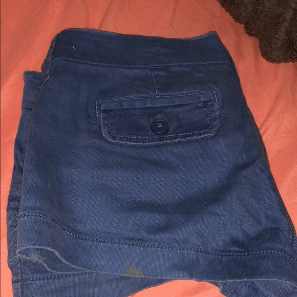 hollister shorts - Picture 2 of 3